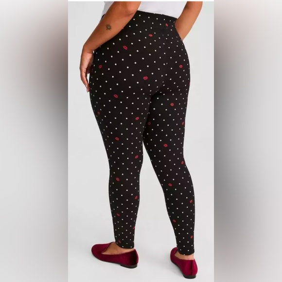 🆕 Torrid Marilyn Monroe Full Length Legging size 2 - Picture 3 of 4